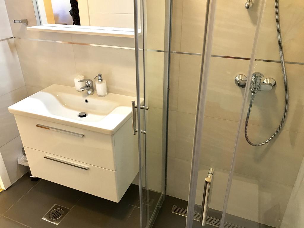 Apartment Svea - Free Parking Dubrovnik Dış mekan fotoğraf
